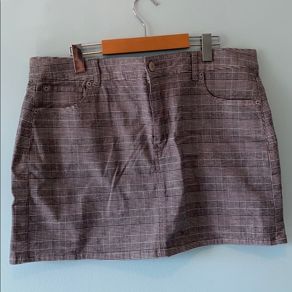 American Eagle Skirt - Picture 1 of 4